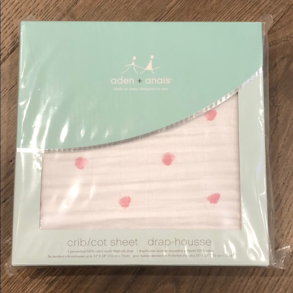 Aden + Anais crib/cot sheet. NIB.